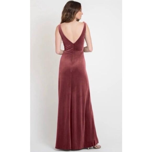 Jenny Yoo Devon Velvet Bridesmaid Maxi Dress in Cinnamon Rose Size 8 - Picture 2 of 8